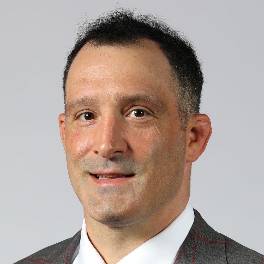 Headshot of Head Coach Pat Popolizio 