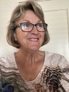 Kim Stallard, Qualifying Broker