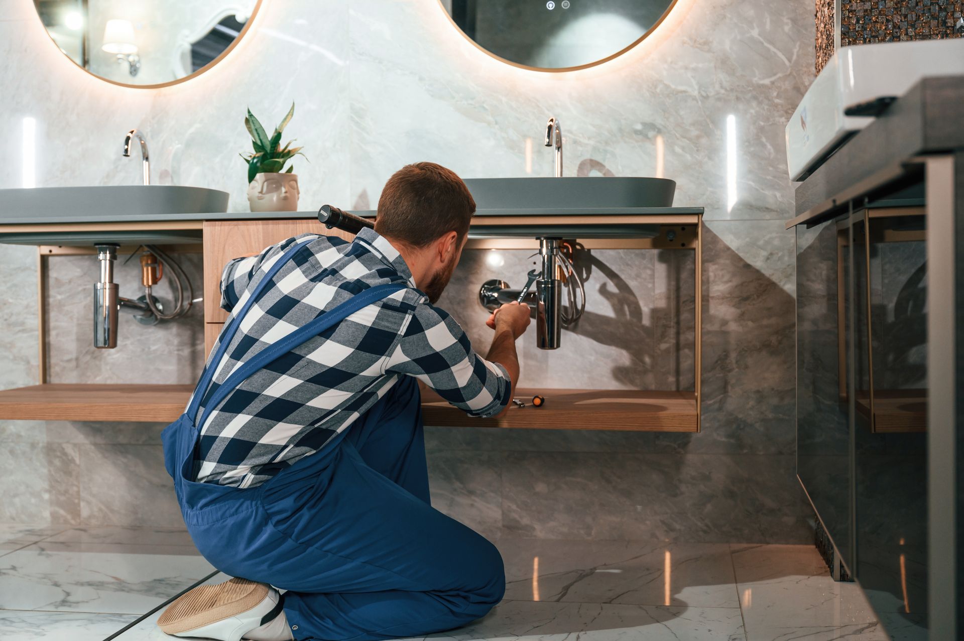 bathroom remodeling contractors