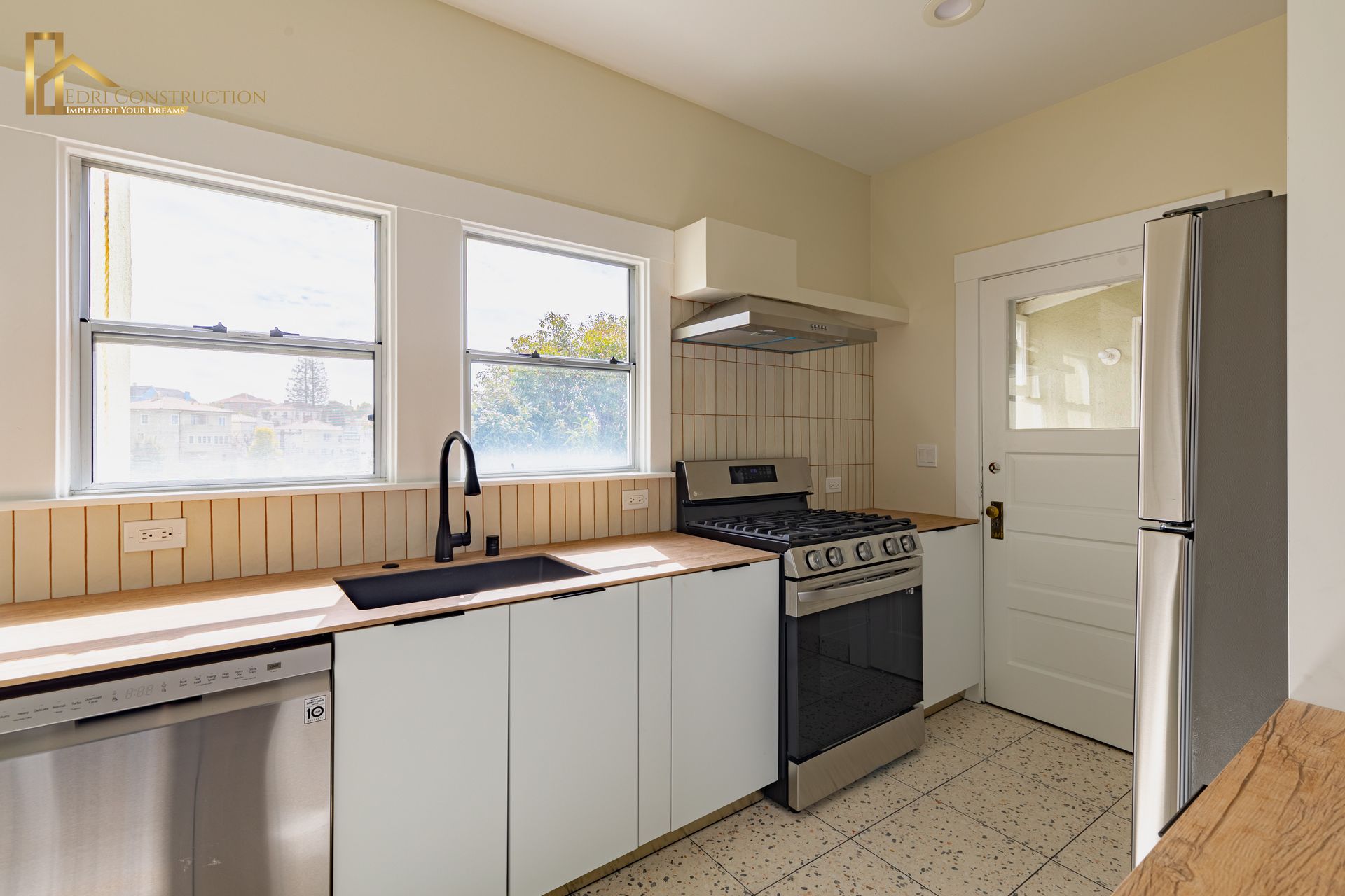 commercial kitchen remodeling contractors