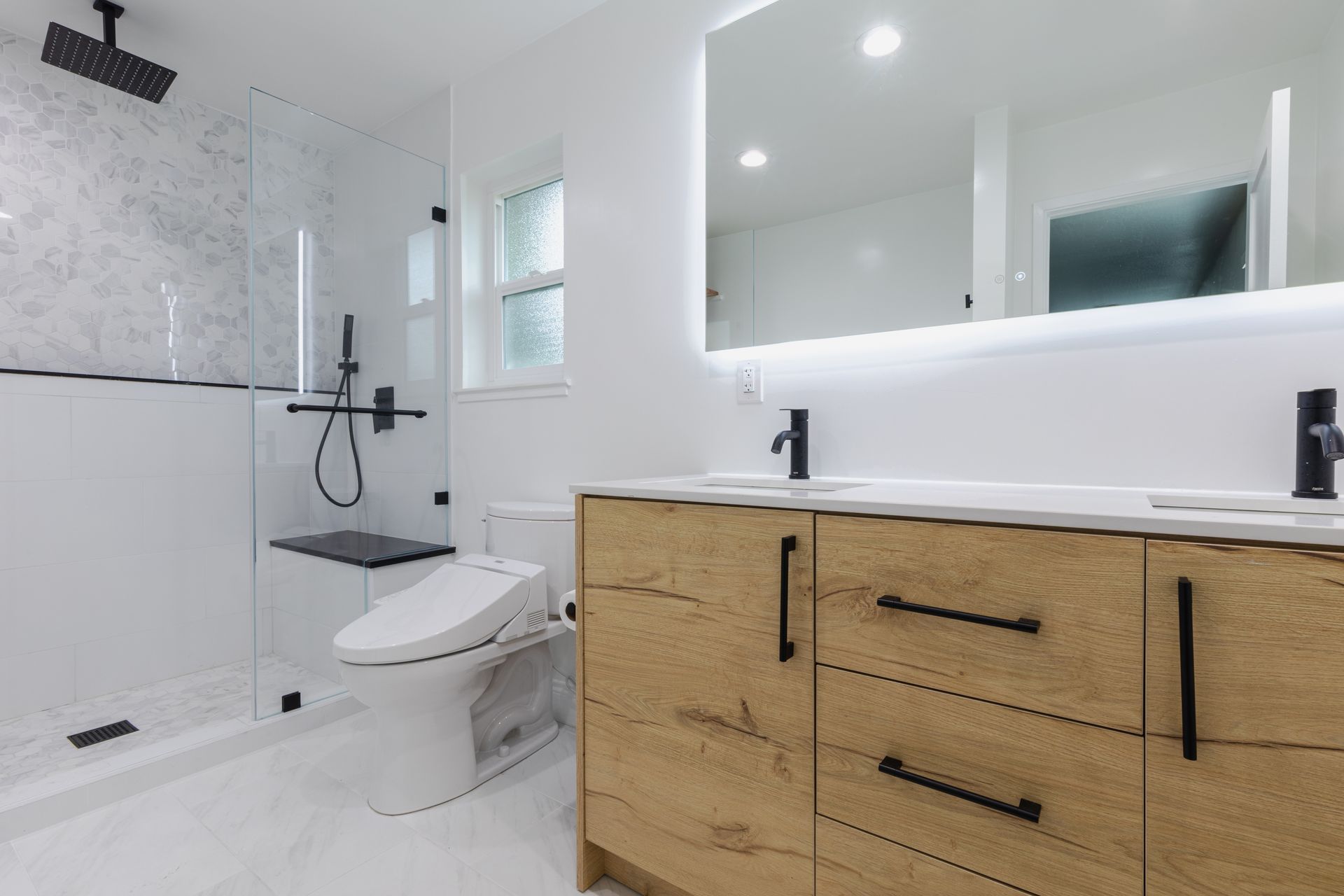 bathroom remodeling minimalism