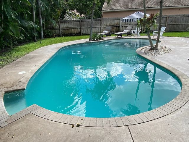 Pool Maintenance & Cleaning | Zuany Pools Services