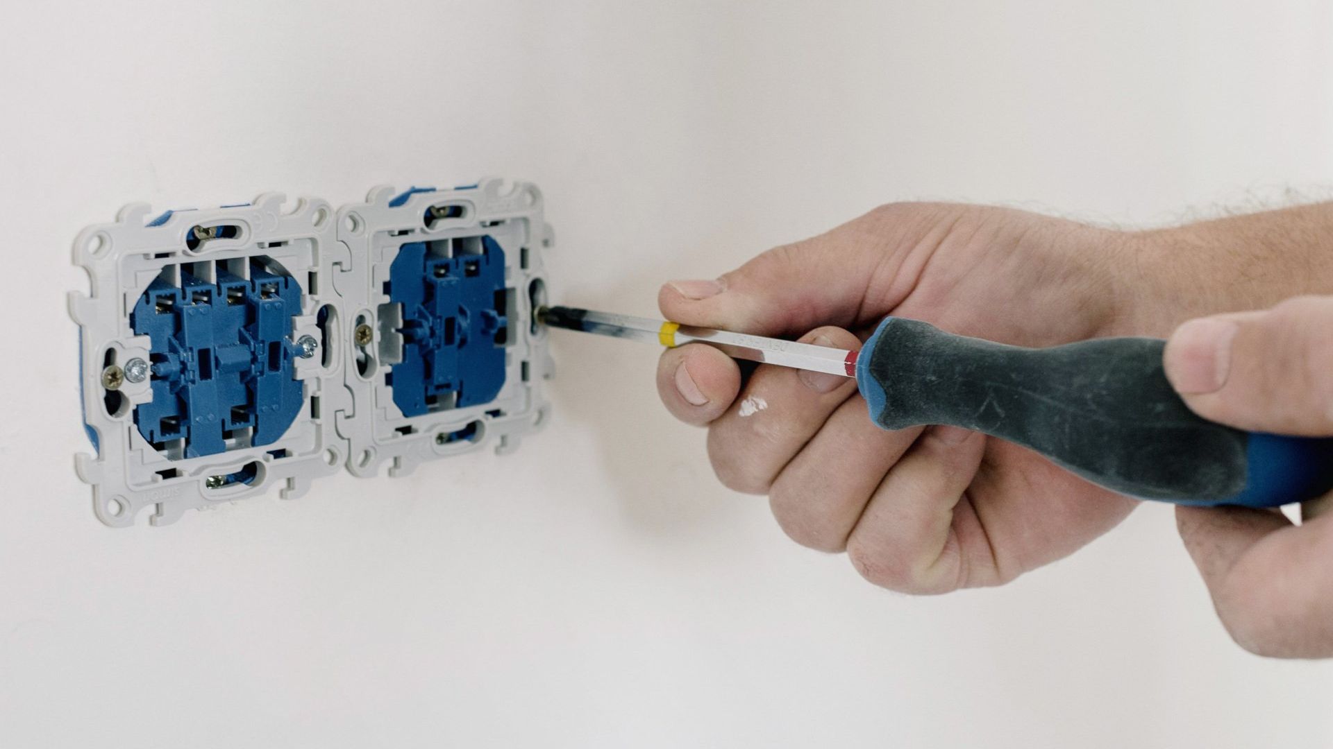 Why Use A Master Electrician?