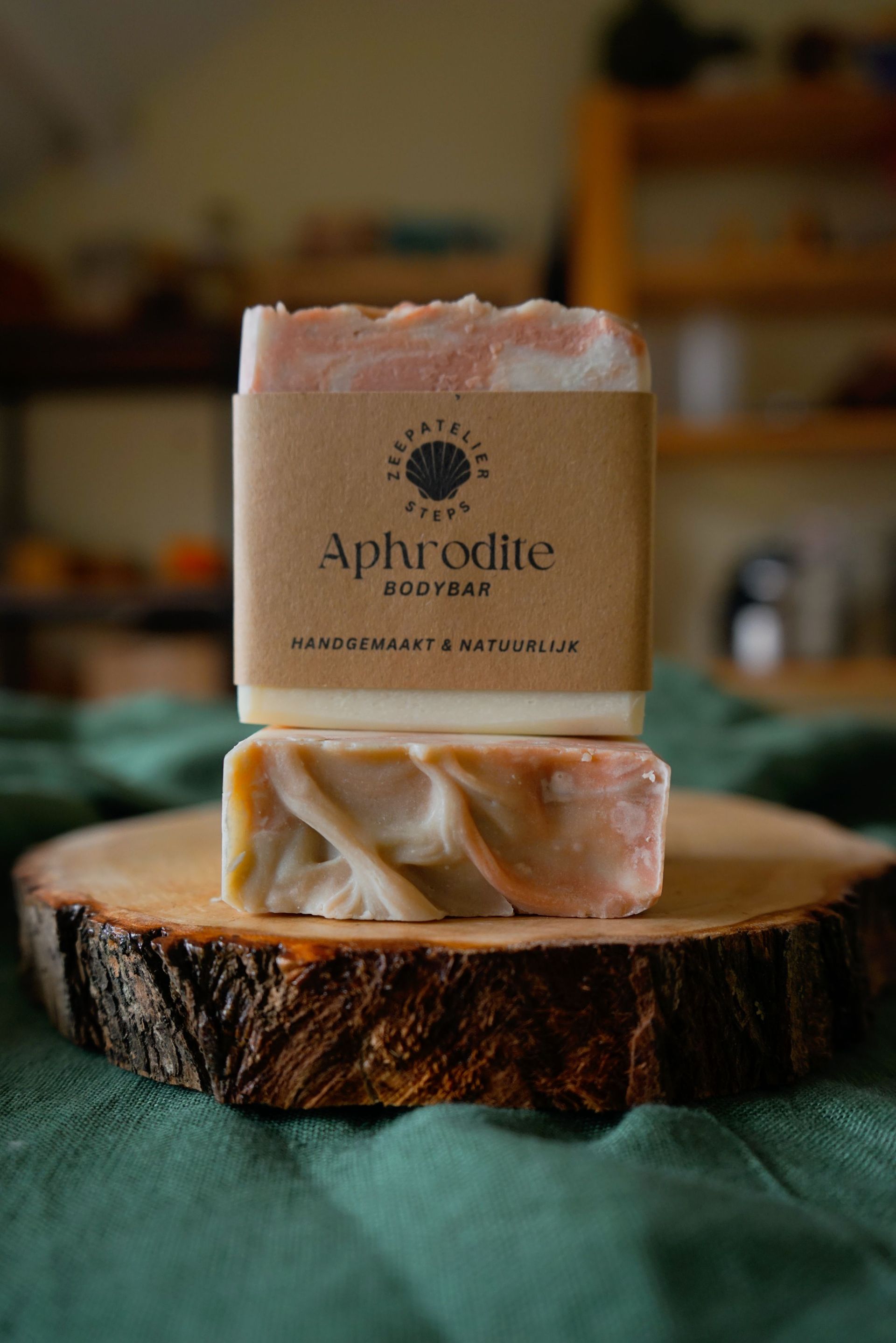 Aphrodite - bodybar. Een zeep geïnspireerd door de Griekse godin van de liefde