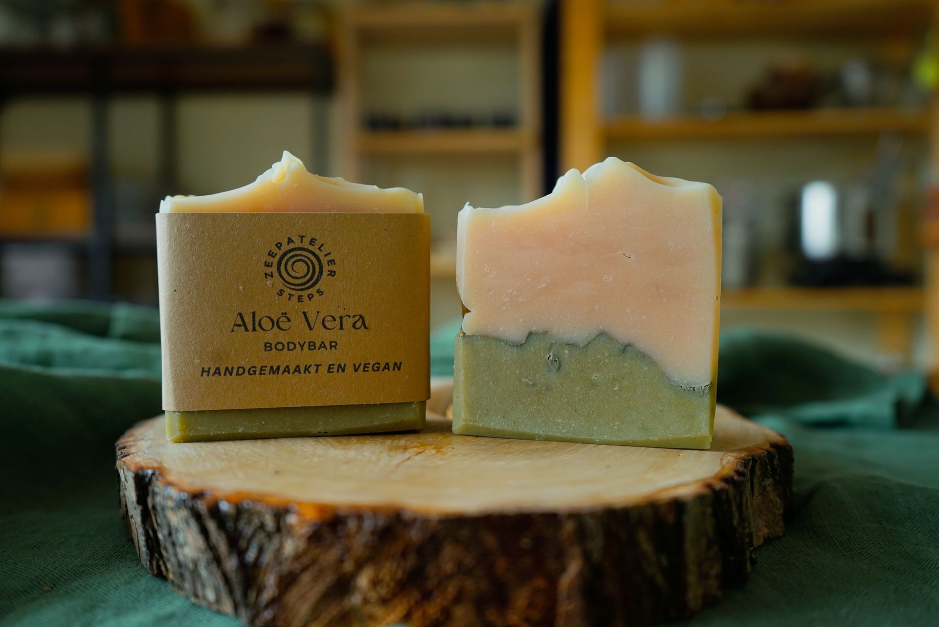 Aloë vera - bodybar. Zeep gemaakt met Aloë vera sap, hydraterend voor je huid.
