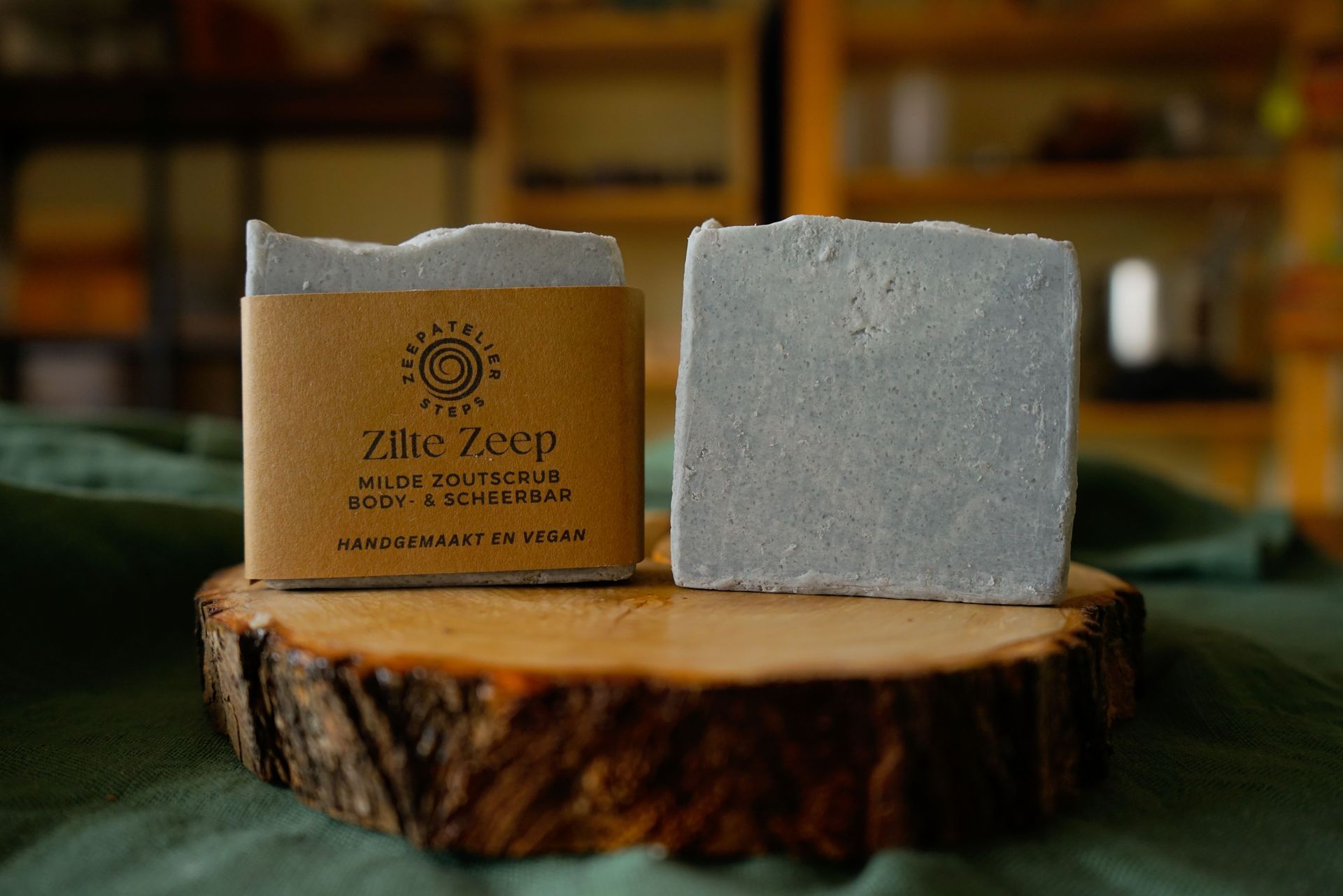 Zilte zeep - bodybar. Zeep gemaakt met zeezout en een geur geïnspireerd op de frisse zee lucht