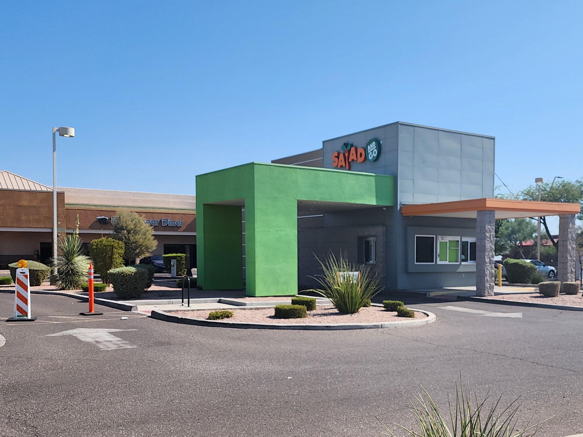 Local brick and mortar business Salad & Go building.