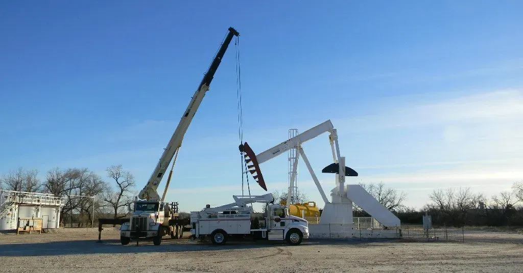 Pumping Unit Repair — Enid, OK — H & J Services Inc Pumping Unit Repair — Enid, OK — H & J Services Inc