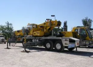 Grove TMS9000E — Enid, OK — H & J Services Inc