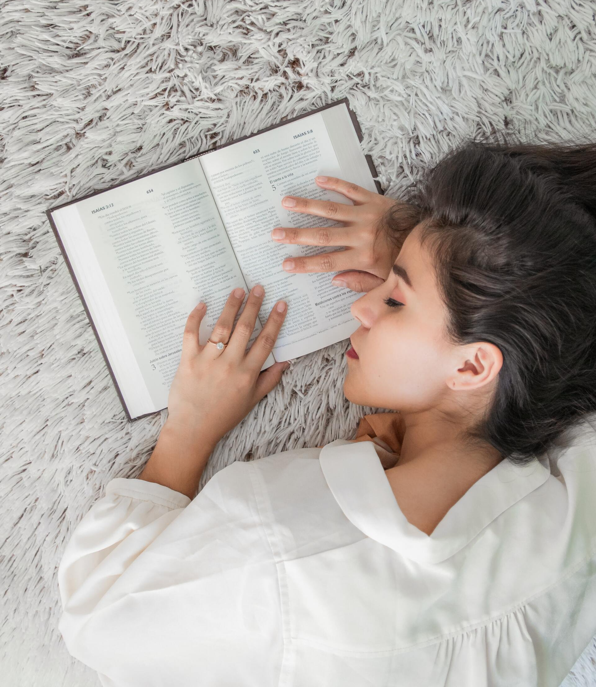 Effective sleep apnea therapy in Humboldt, IA for better rest. Girl sleeping | Effective sleep apnea therapy in Humboldt, IA for better rest.