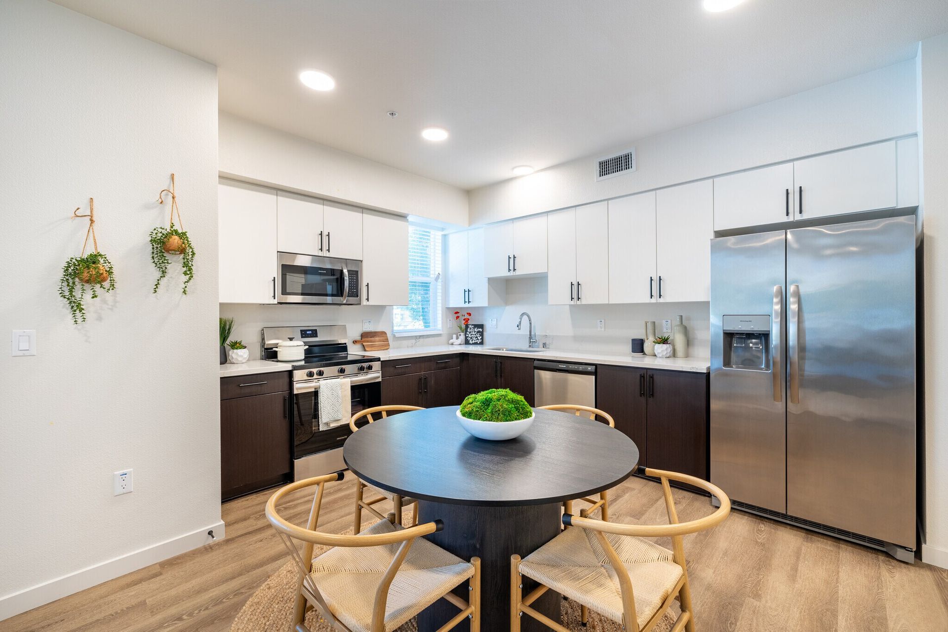 The Mix Apartments | Toluca Lake