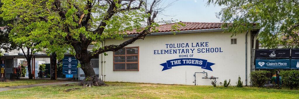 Building of Toluca Lake Elementary School