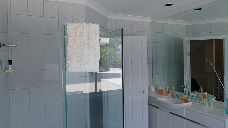 Semi Frameless Shower Enclosure — Gold Coast, QLD — Patterson Glass