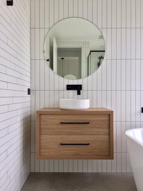 Round Bathroom Mirror — Gold Coast, QLD — Patterson Glass