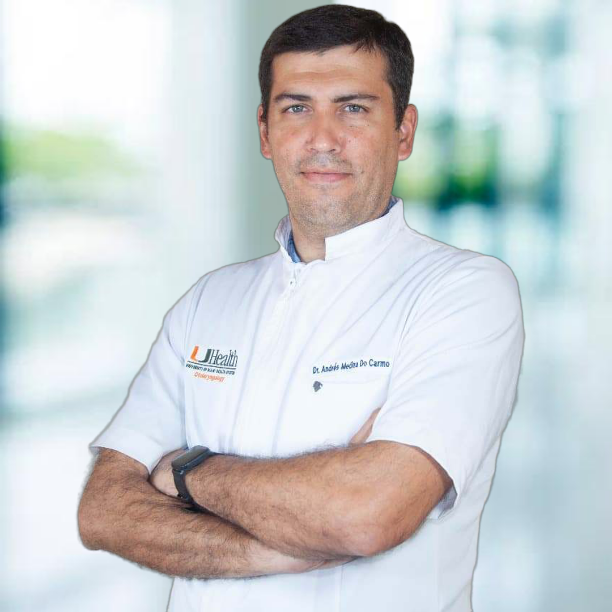 Dr Andrés Medina do Carmo - Otorrinolaringologo
