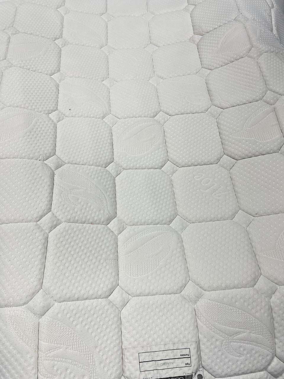 Materasso bianco