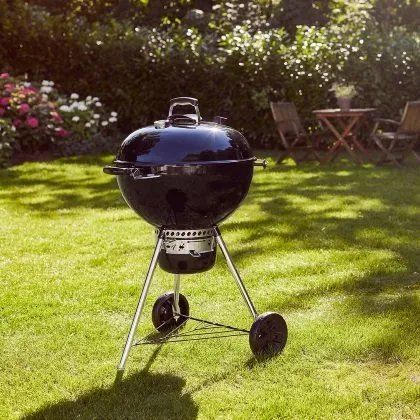 barbecue da giardino nero