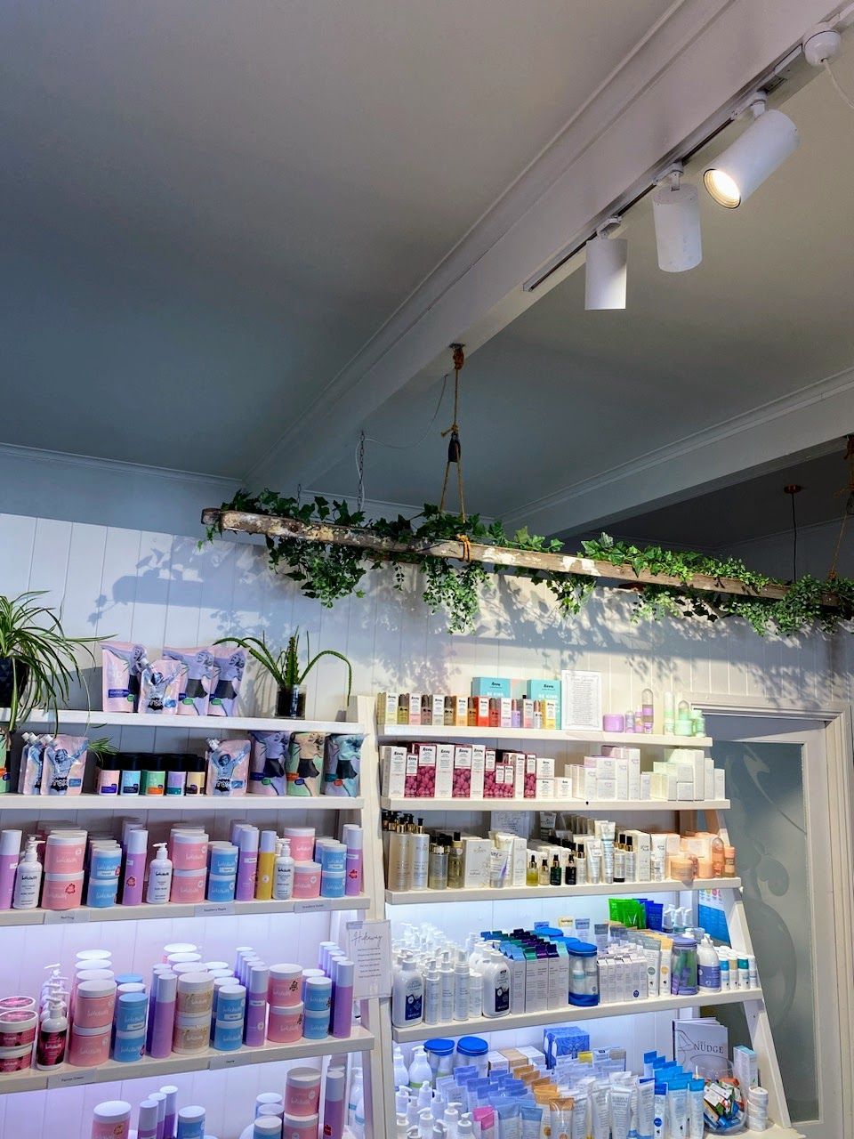 Facebar (3)(1)