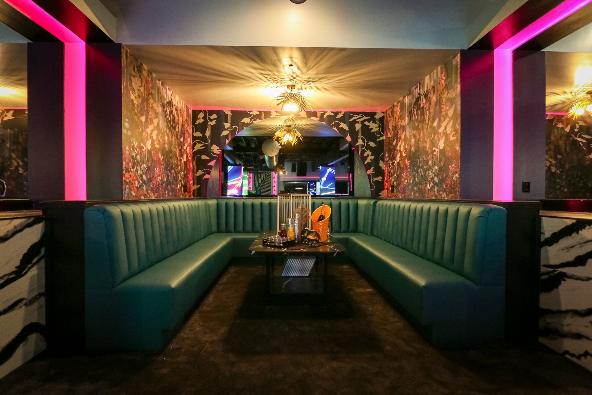 Encore & XOXO Lounge Charlotte, NC