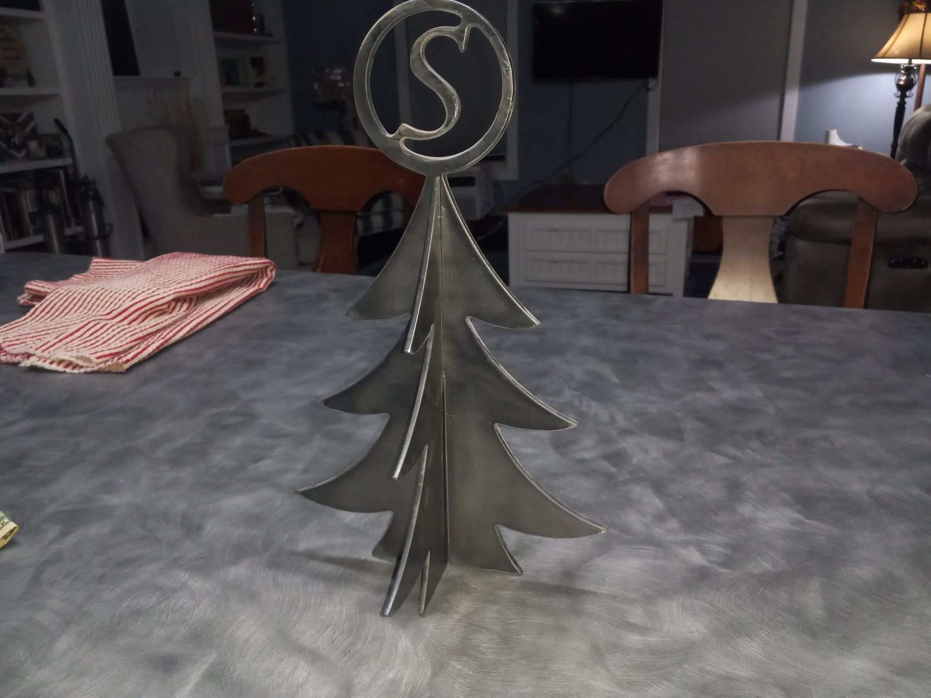Metal Christmas tree decoration with