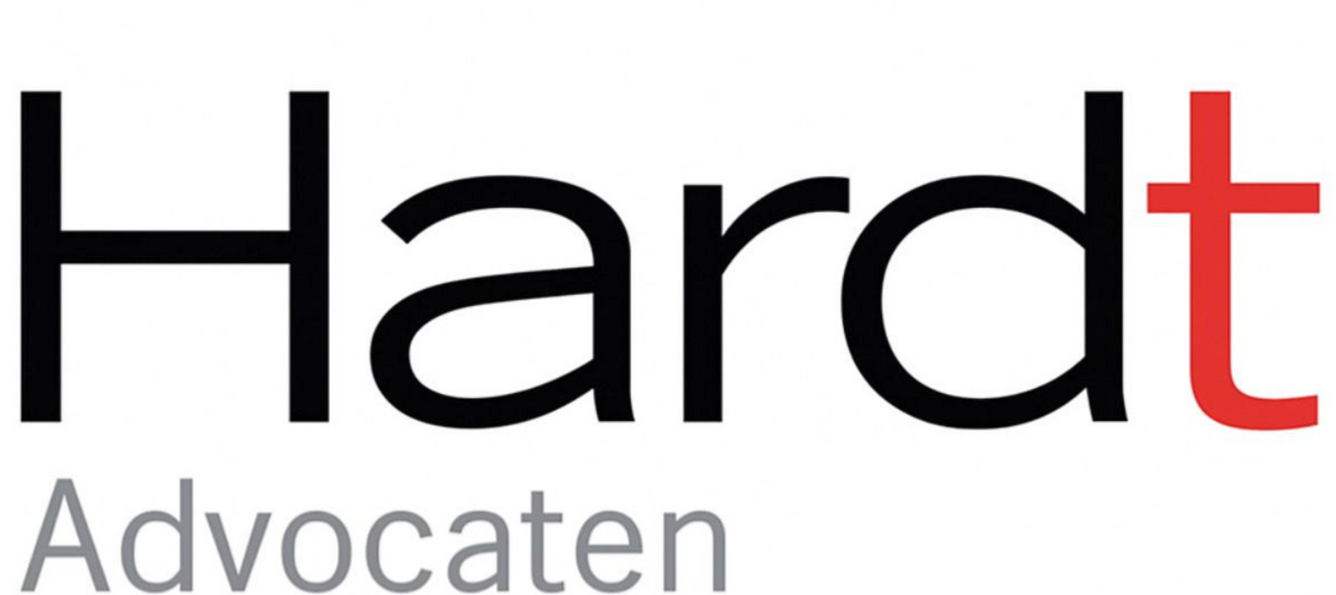 Het logo van Hardt Advocaten in zwart met rode tekst op een witte achtergrond.