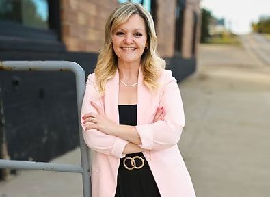 Sharalyn Johns, LMSW - Mental health services and therapy