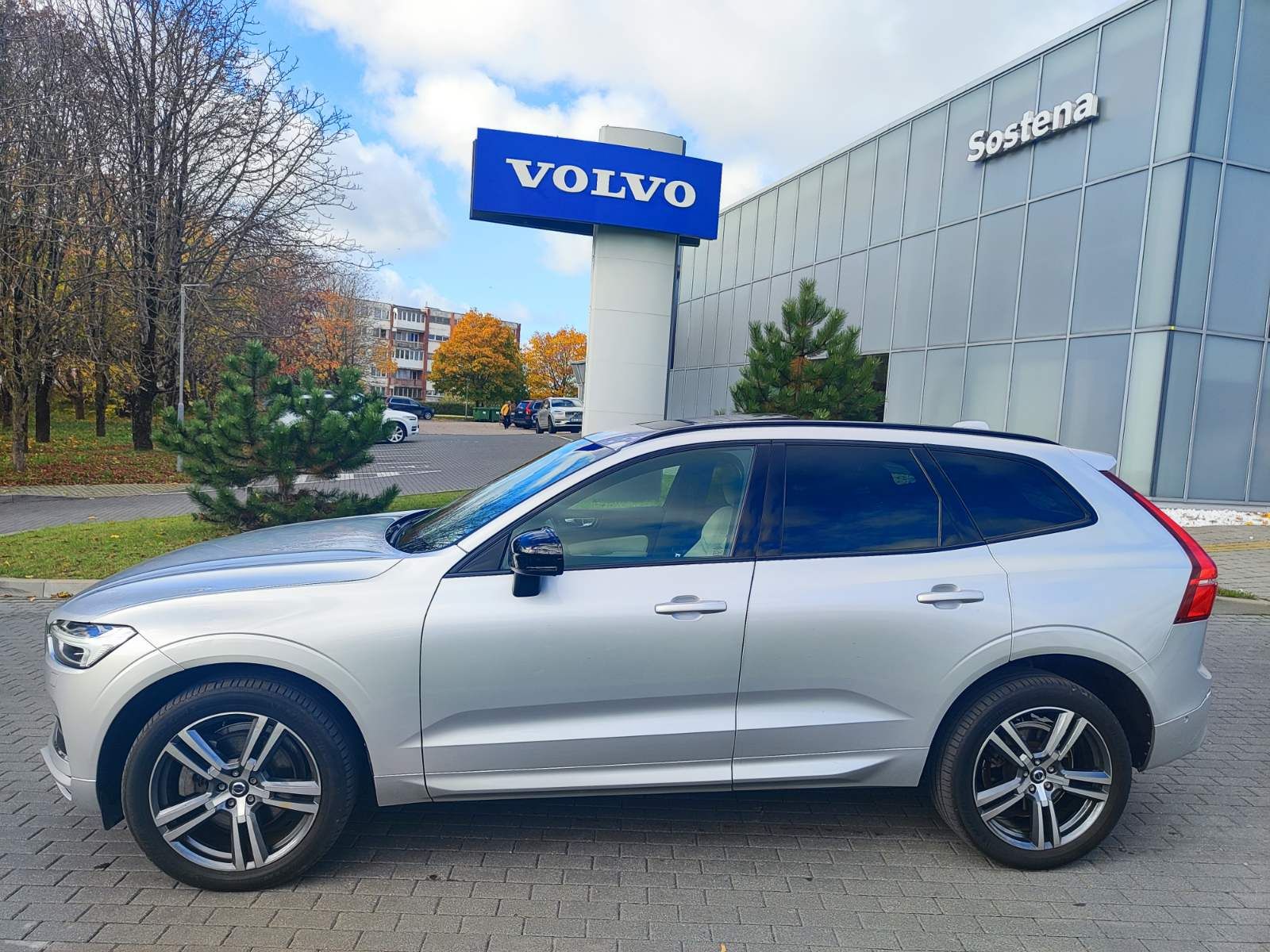 Volvo V90 Cross Country