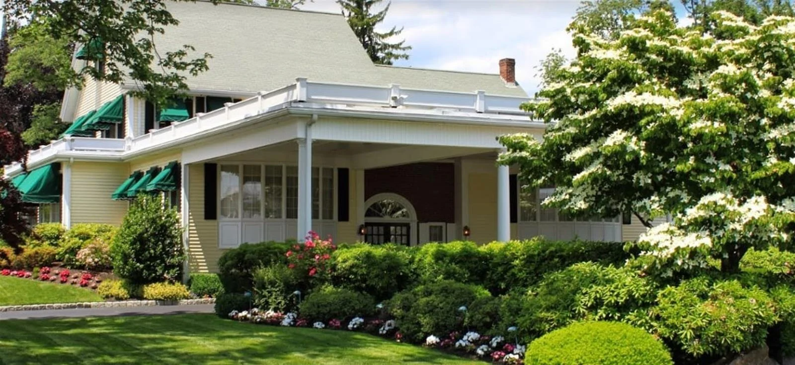 Miles Funeral Home | Miles Funeral Home