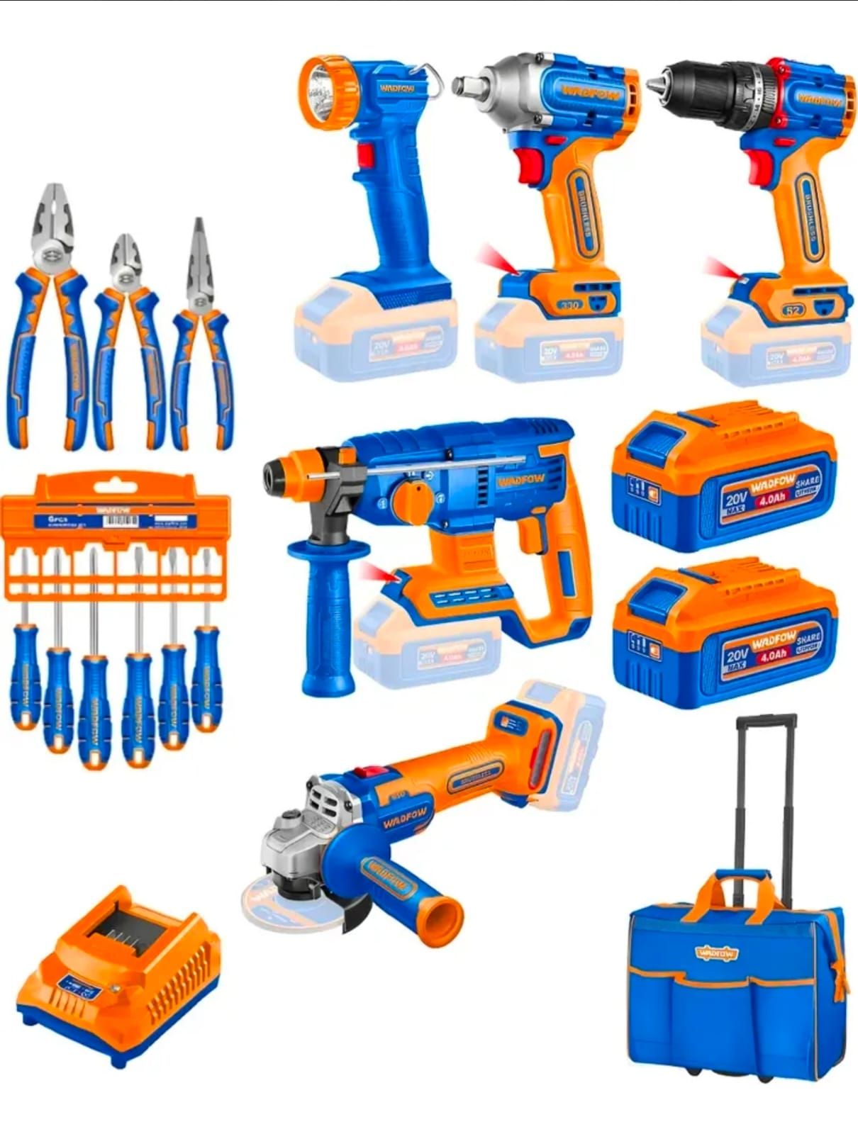 Juego de herramientas inalámbricas azul y naranja con taladro, amoladora angular, destornillador, herramientas manuales, baterías y bolsa con ruedas.