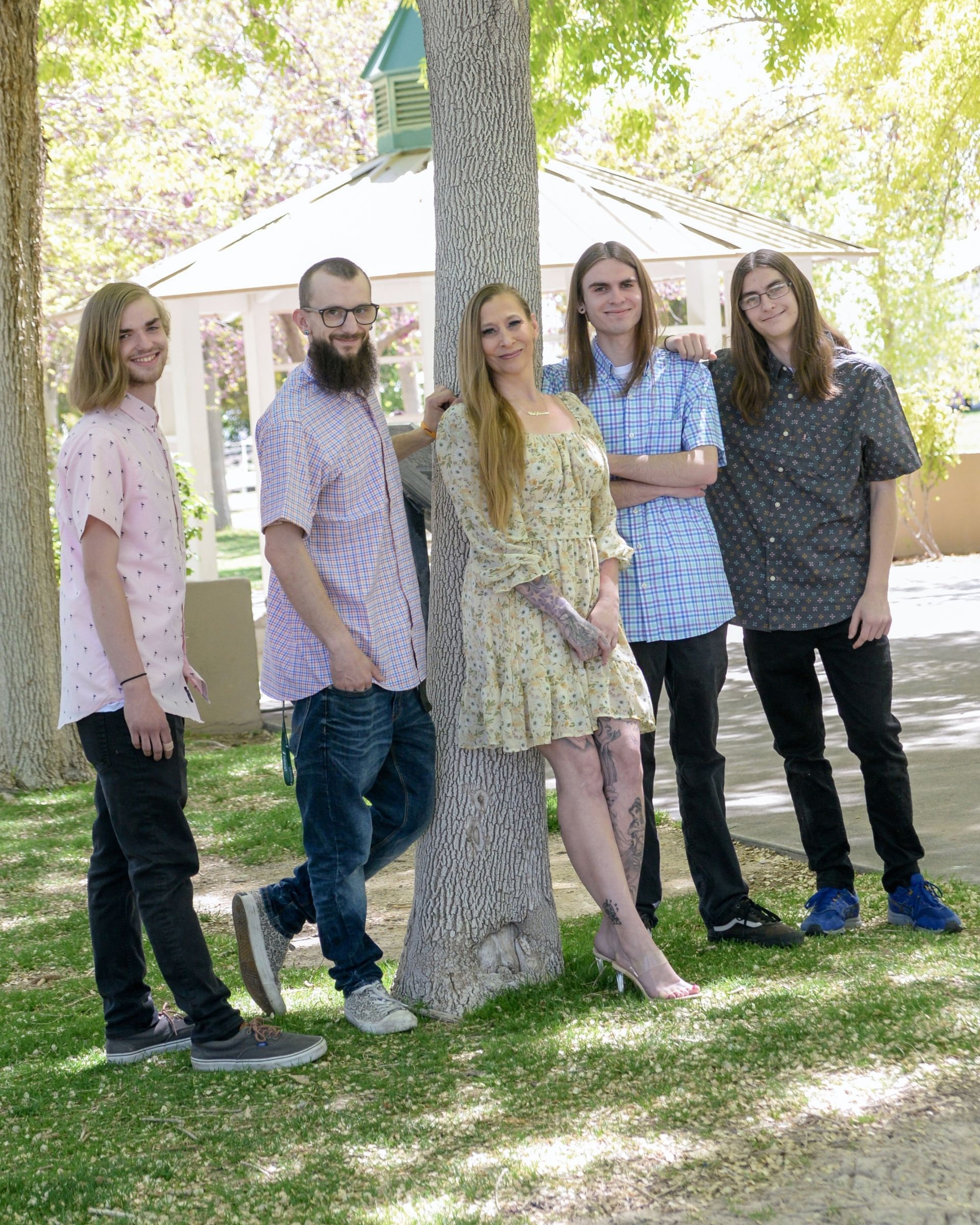 Family junk removal family business.