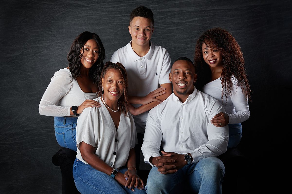 Family portrait session at Oakley Studios — relaxed and natural photography, Luton