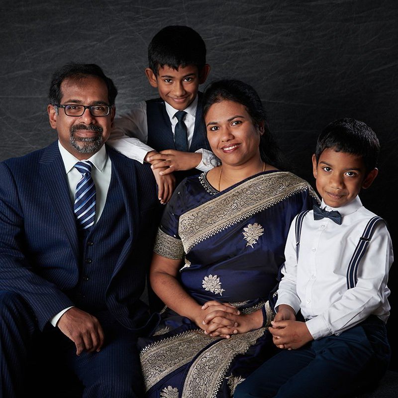 Family portrait session at Oakley Studios — relaxed and natural photography, Luton
