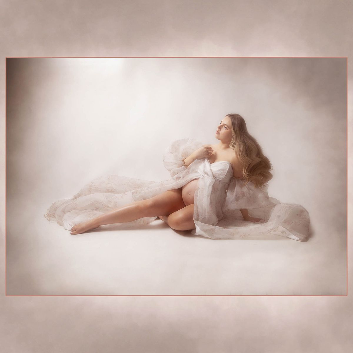 Art-inspired maternity portrait session at Oakley Studios, Luton — creative maternity photography