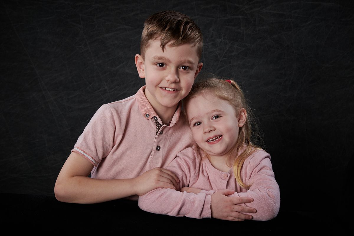 Casual family portrait session at Oakley Studios — relaxed children and family photography, Luton and Dunstable border