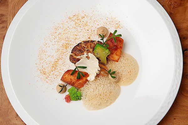 Paris House seared scallop dish — Michelin Guide fine dining food photography by Oakley Studios, Woburn, Bedfordshire
