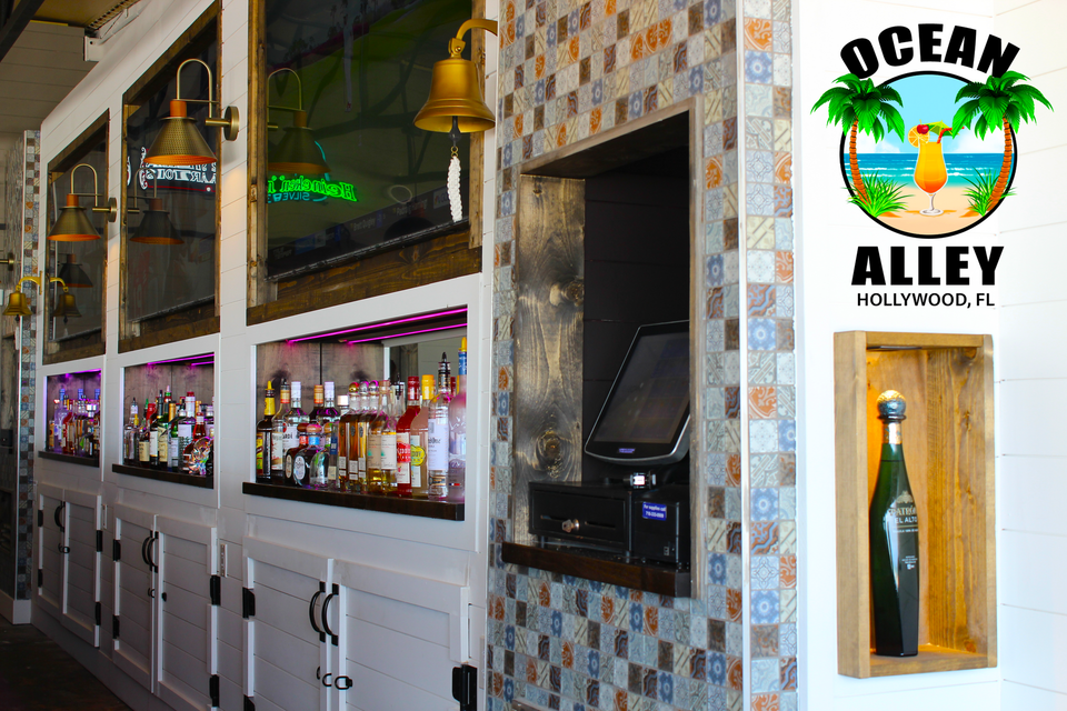 Ocean alley is a restaurant in hollywood california