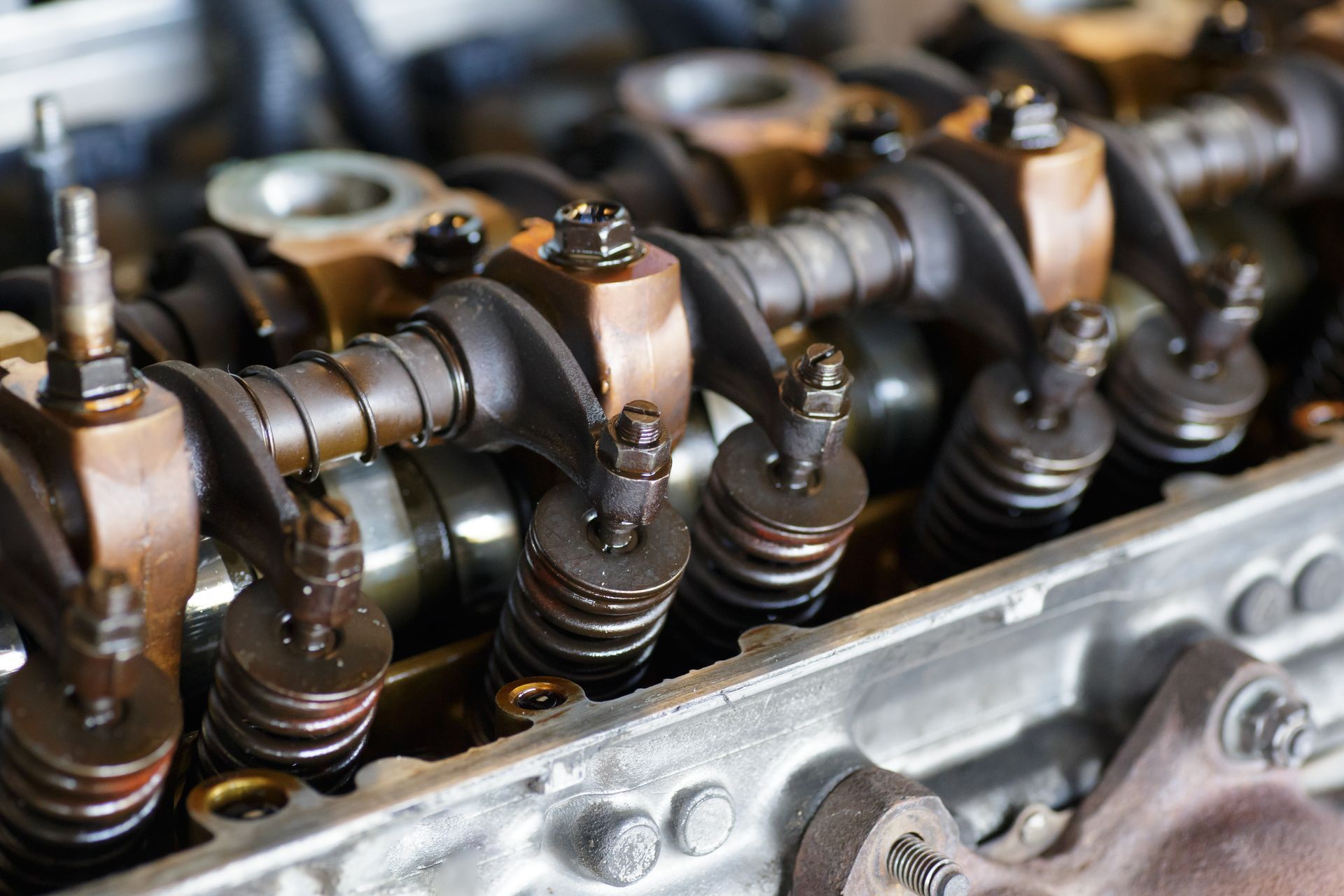 Engine Repair in Milwaukee, WI | Albeik Auto Service
