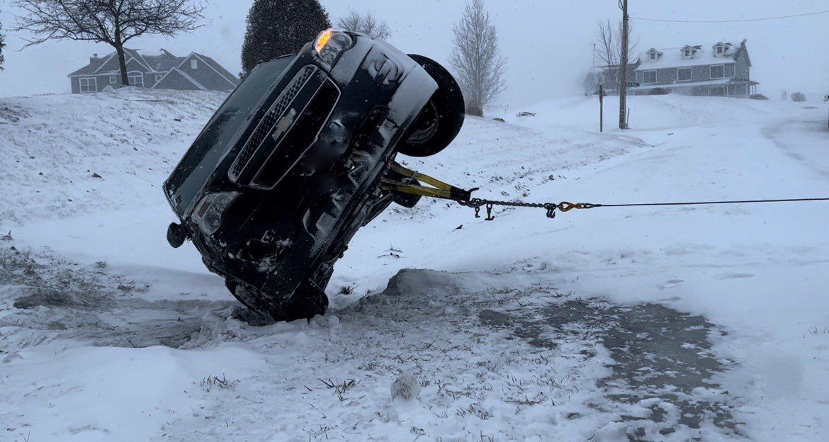 Roadside Assistance — Leland, IL — Gibson Towing Roadside Assistance — Leland, IL — Gibson Towing