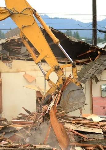 junk removal and demolition team indianapolis in