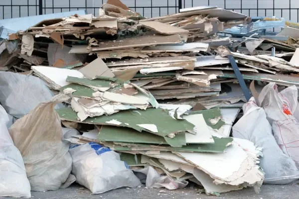 Construction debris removal service in Indianapolis, IN.