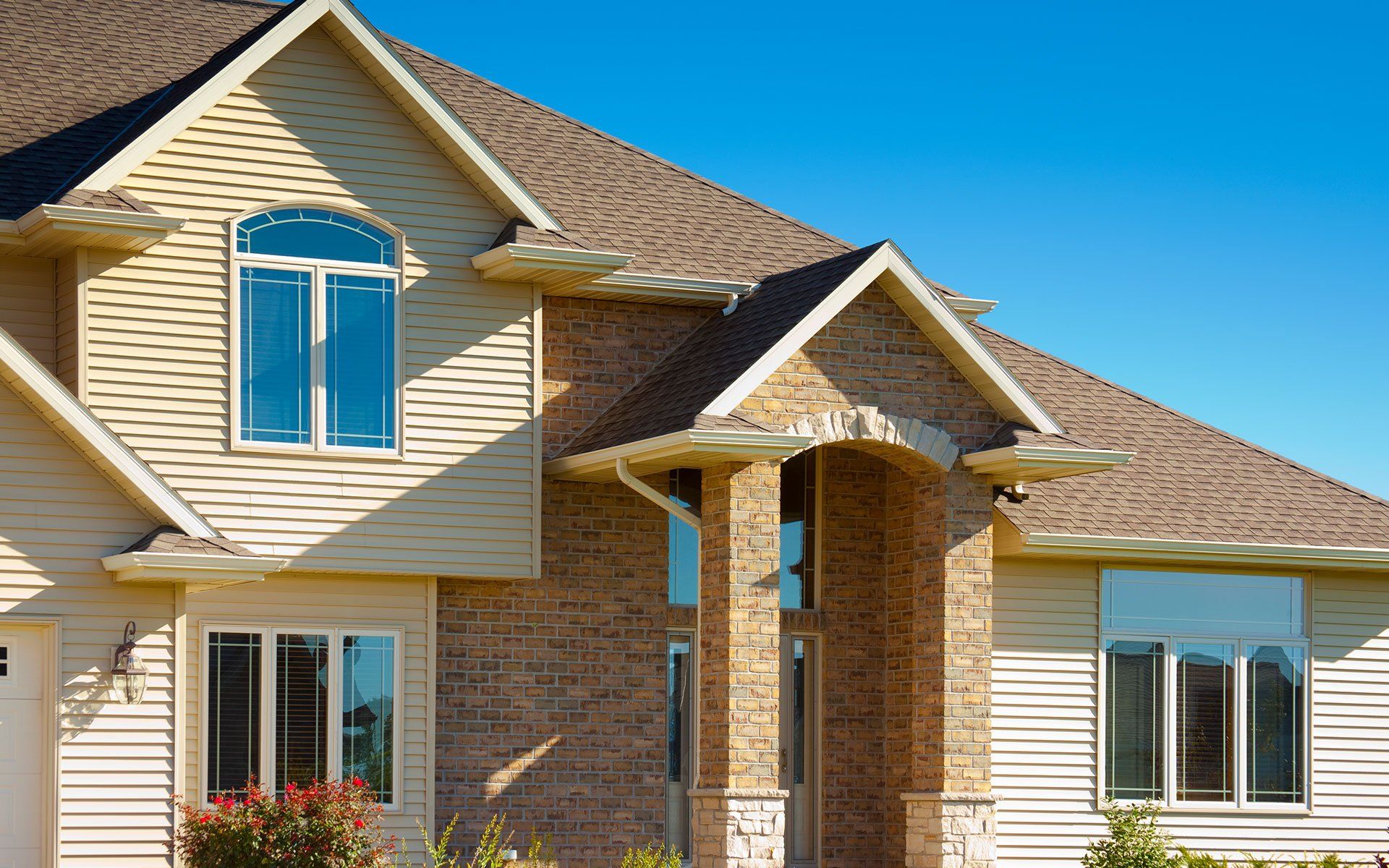 Big Amazing House — Gerber, CA — Hinkle Roofing & Construction