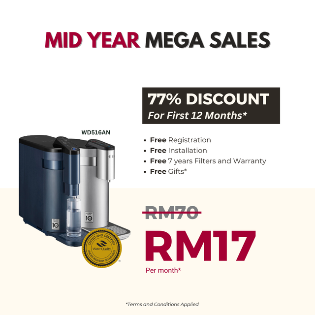 LG "Last Chance Mega Sales" ad: water purifier with 50% discount for 18 months. Includes free registration, installation, filters & gift.