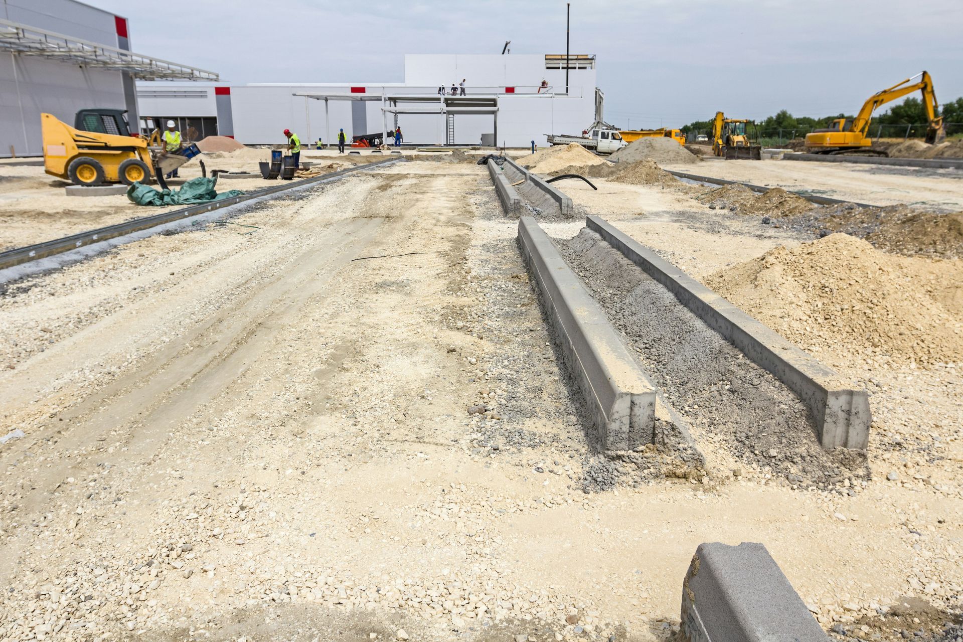 Concrete kerb and channel