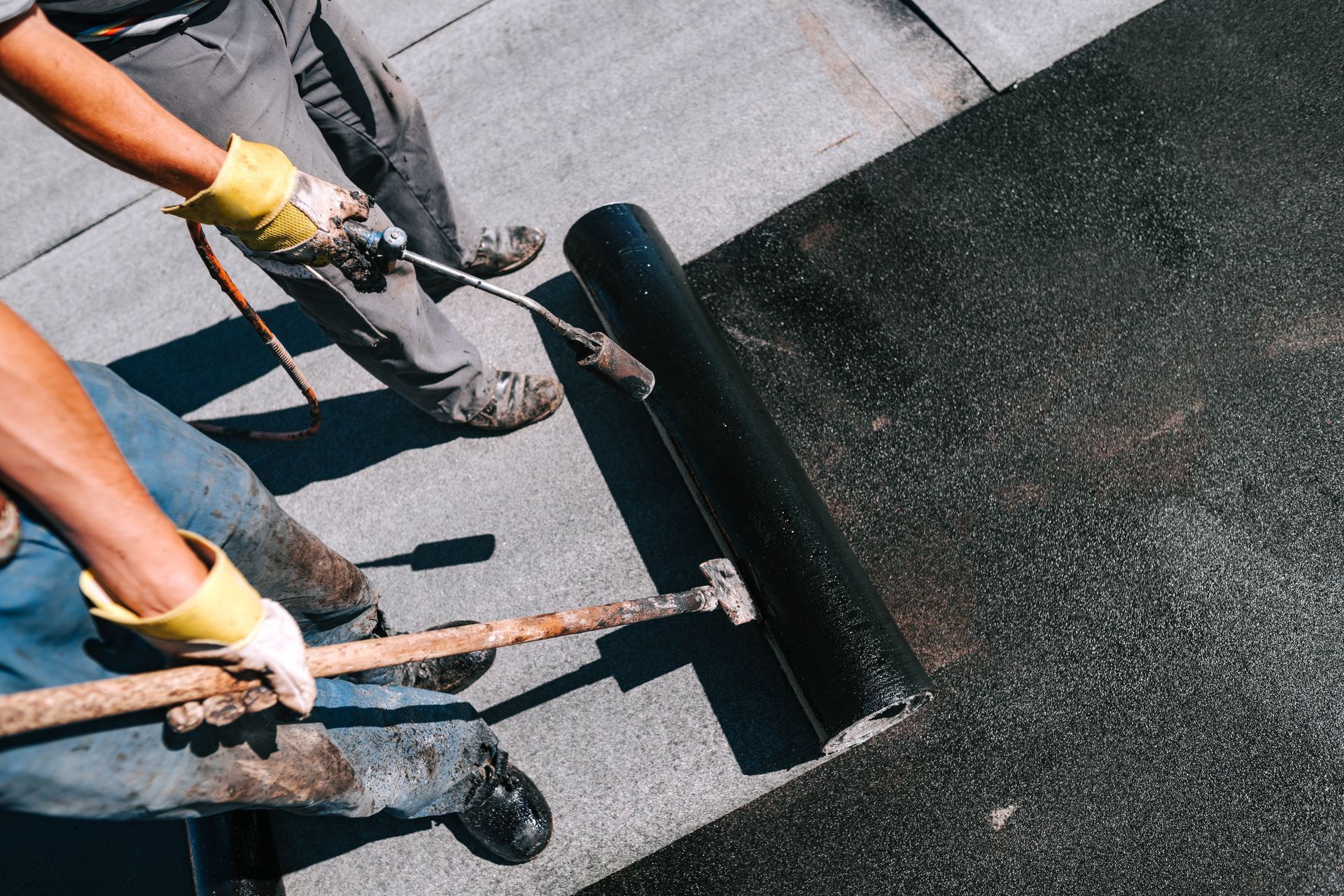 Flat roof membrane install Flat roof membrane install