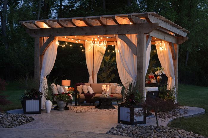 interlock patio with pergola