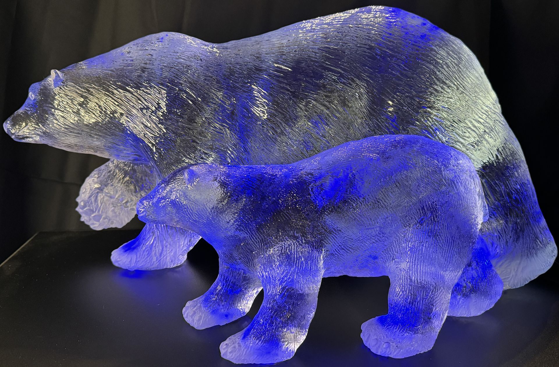 Wyland - Lucite Polar Bears