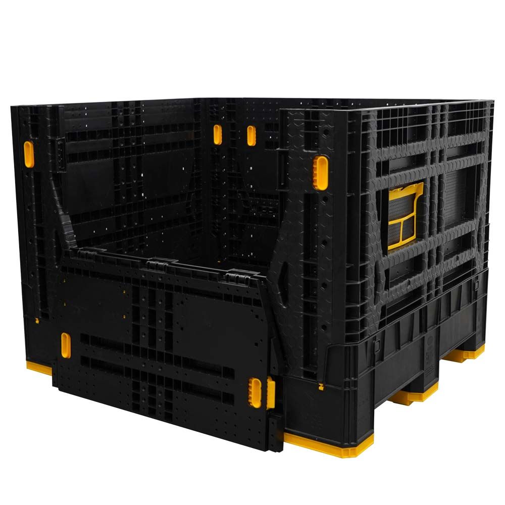 40x48x34 International bulk container one door down
