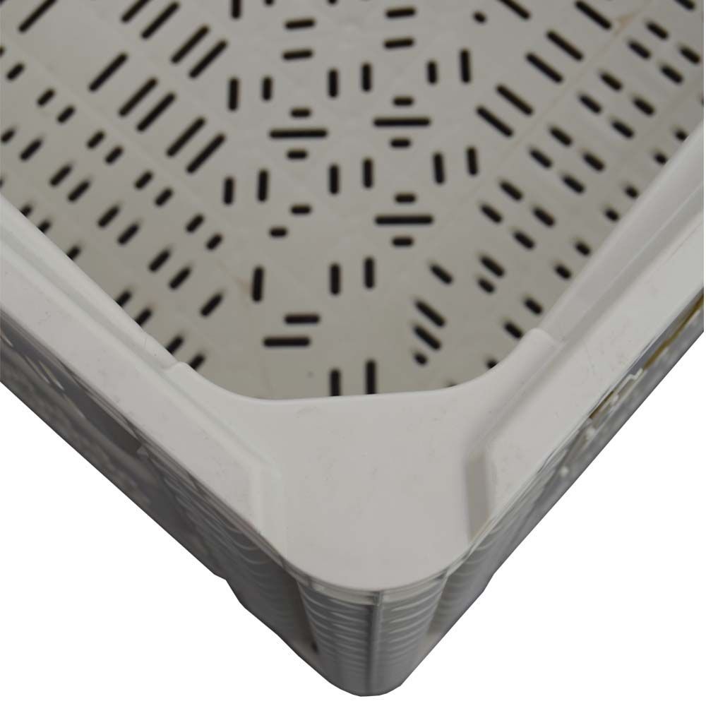 Rounded corner of 45x48x30 Vented Harvest Bin