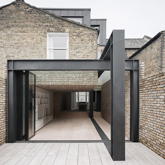 Revitalizing heritage buildings with steel extensions