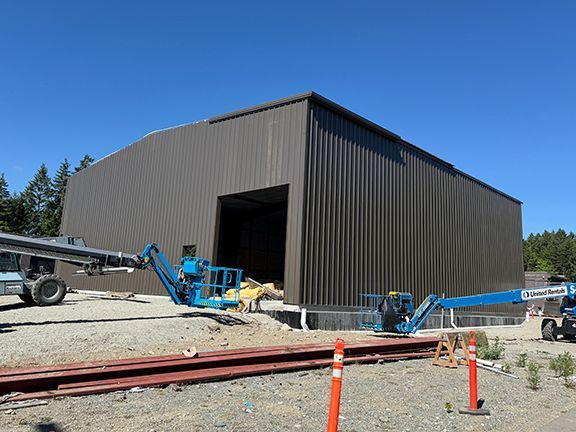 Metal building using pre-engineering construction in Nanaimo, BC